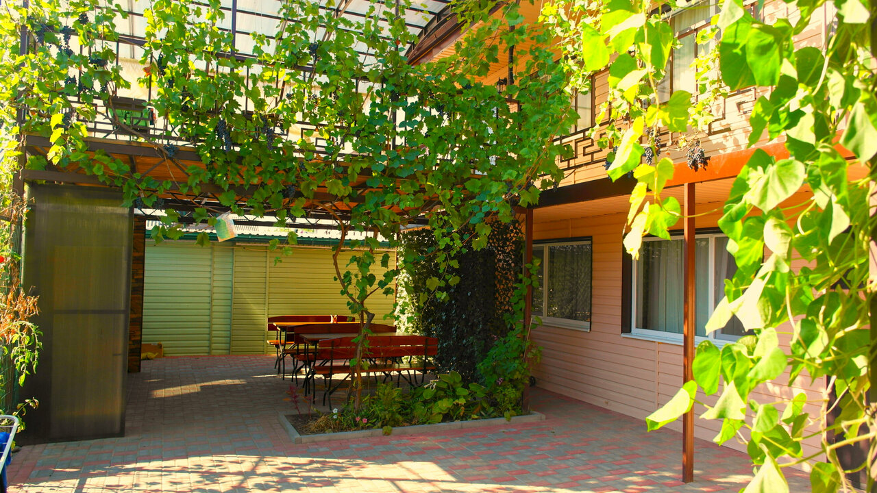 Гостиница Гостевой дом на Ростовской 9 Ейск